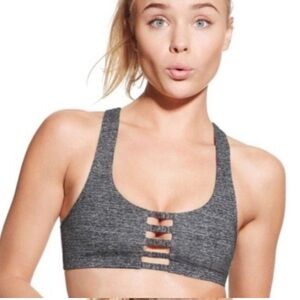 ❄️ PINK Victoria’s Secret Ultimate Unlined Ladder Back Sports Bra Size Medium